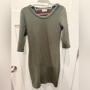 Hailey & Co Olive Green Ribbed Knit Bodycon Midi Dress Small